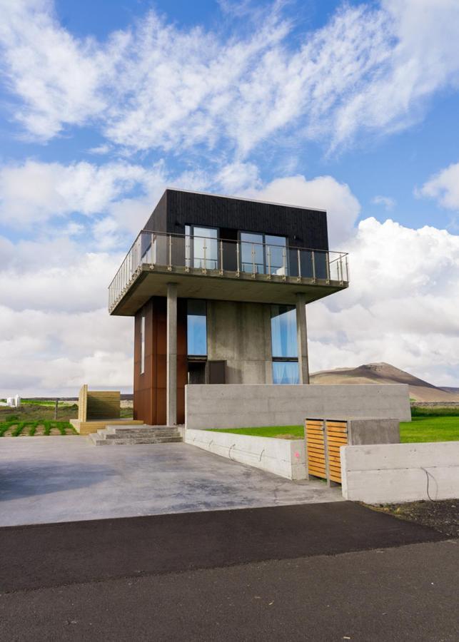 Vila Converted Water Tower Grindavík Exteriér fotografie