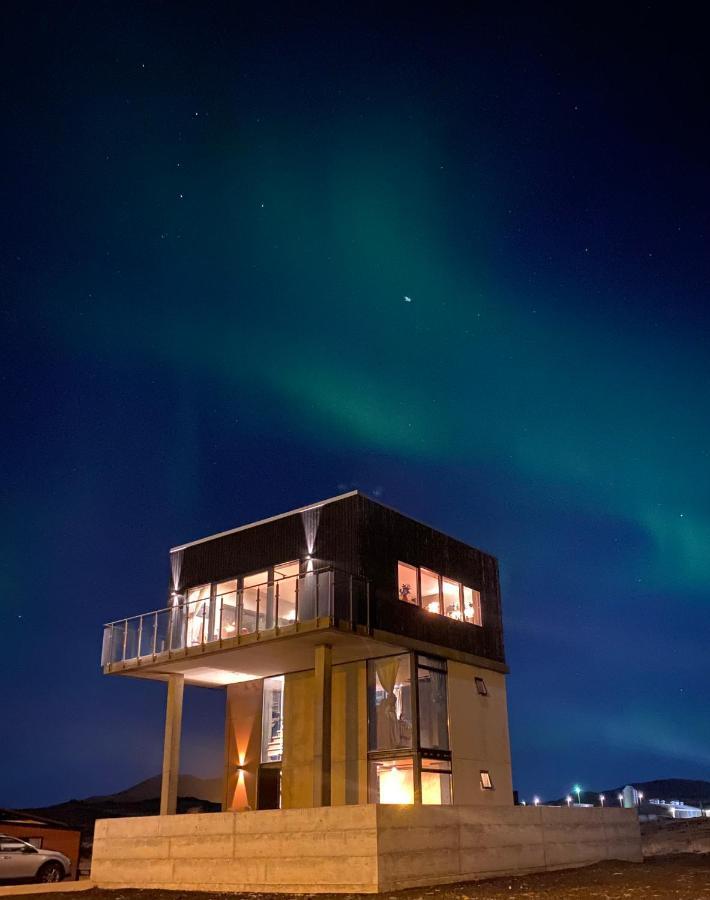 Vila Converted Water Tower Grindavík Exteriér fotografie